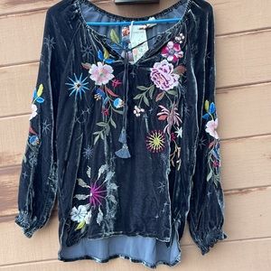Johnny Was Celestin charcoal velvet top. New with tags!